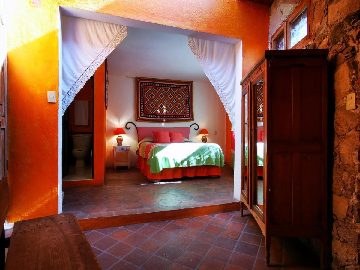 Casa De Los Espiritus Alegres By Rotamundos Гуанахуато Стая снимка